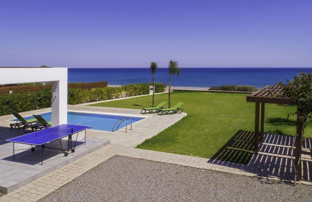 Antonoglou Beach Villas - Waterfront Luxury Retreat Lakhania Zewnętrze zdjęcie